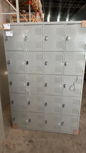 Armario Roupeiro 20 Portas