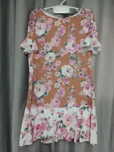 Vestido Floral Elegante - Lança Perfume 