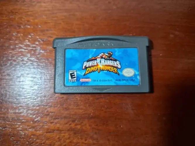 Power Ranger Dino Trovão para Game Boy Advance