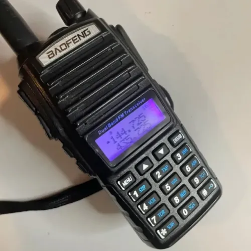 Rádio Comunicador BAOFENG UV-82 - Dual PTT, para Longo Alcance