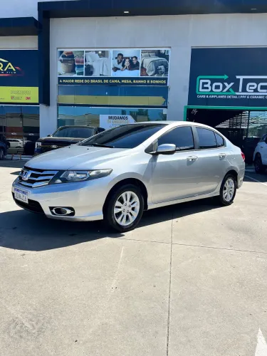 Honda City Sedan LX 1.5 Flex 16V 4P Aut. 2013