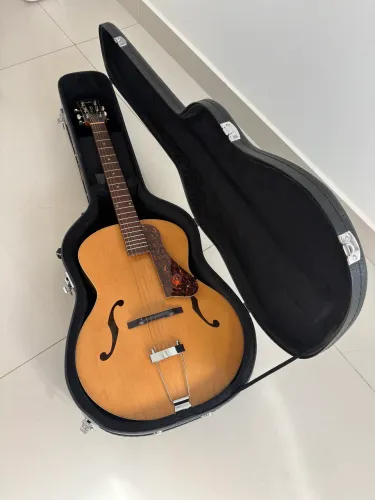 Violão Godin 5th avenue
