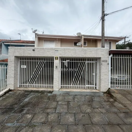 SOBRADO com 3 dormitórios à venda com 83m² por R$ 480.000,00 no bairro Ganchinho - CURITIB