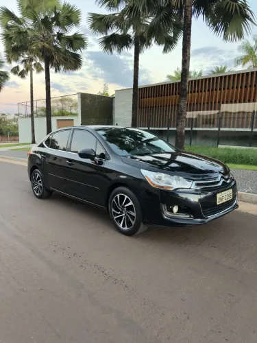 Citroen C4 Lounge Tendance 2.0 Flex 4P Aut. 2014