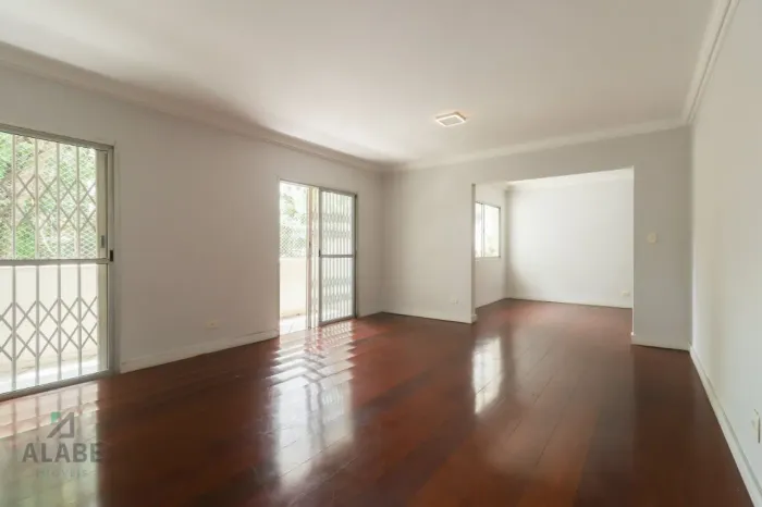 Apartamento para venda em Campo Belo com 4 quartos, sendo 1 suíte, 172m²