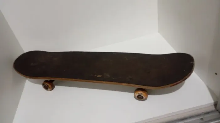 Skateboard infantil usado