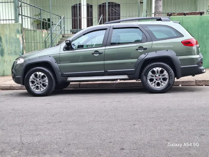 Fiat Palio Weekend Adventure Locker 1.8 Flex 2009