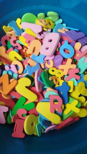 Letras Eva