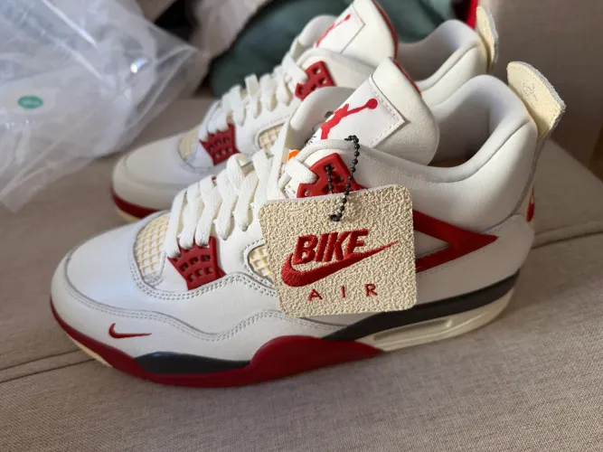Air Jordan 4 x Nigel Sylvester "Brick After Brick" 