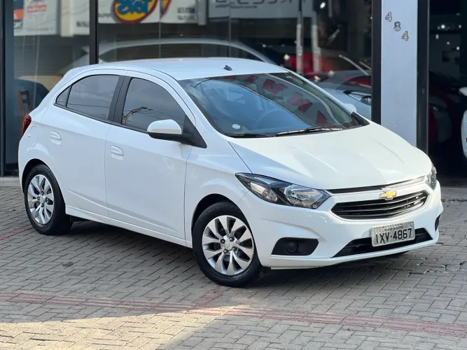 Chevrolet Onix Hatch LT 1.4 8V Flex Mec. 4P 2018