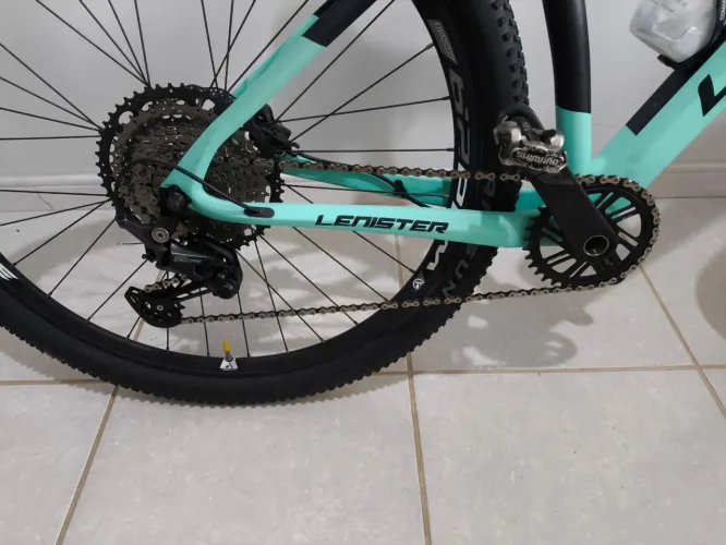 BICICLETA CARBONO
