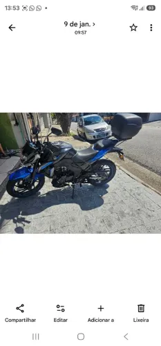 Moto novinha de mulher