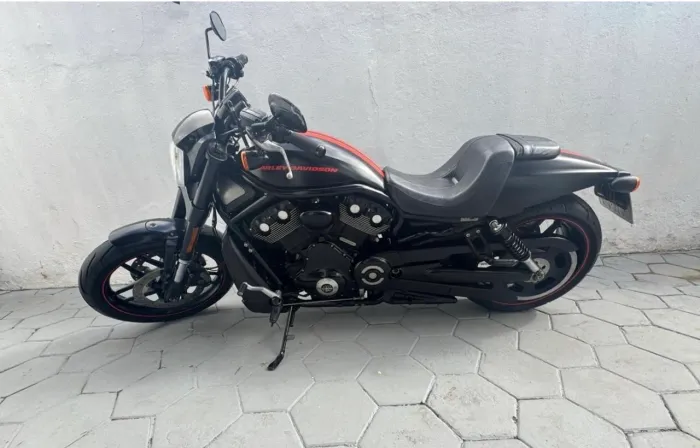 Harley VRod Night Special 