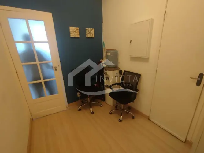 Excelente sala comercial em Ipanema!!!