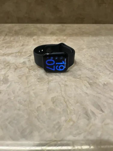 Apple watch series 8