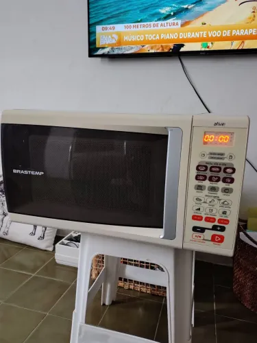 Microondas Brastemp conservado