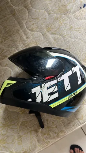 Capacete jett semi novo