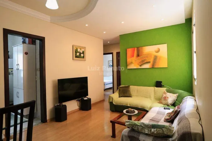 Apartamento à venda no bairro Sagrada Família