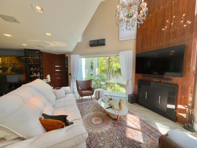 Casa com 3 suites no condominio Vivendas do Parque