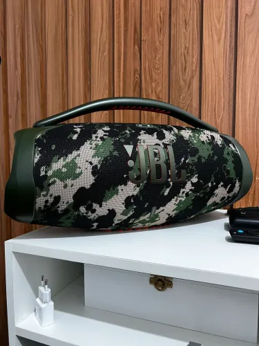 JBl Boombox 3