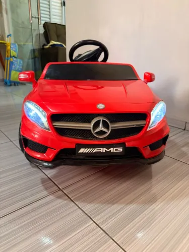 Carro elétrico para crianças