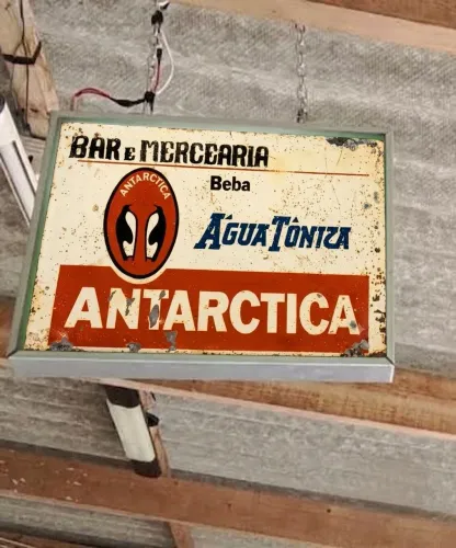 Antarctica placa luminosa vintage