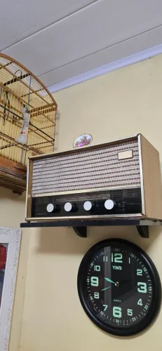 Rádio antigo