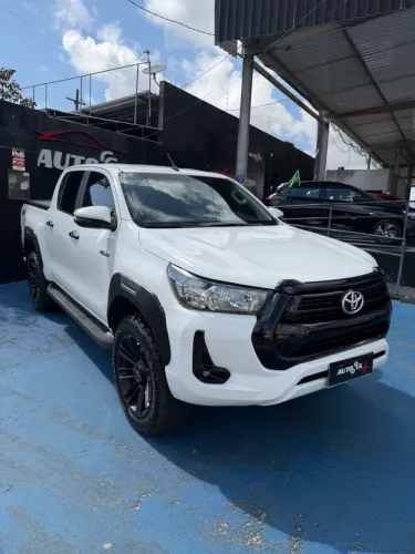 Toyota Hilux CD 4X4 2.8 Diesel Mec. 2021