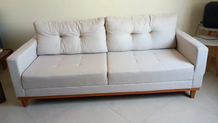 Sofá 3 lugares 