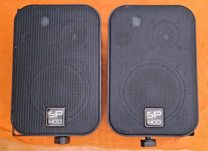 2 pares de caixa de som SP - 400. e NVK - 25