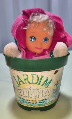 Boneca Jardim da Eliana