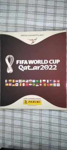 Álbum de figurinhas da copa do Mundo do Catar 2022 incompleto