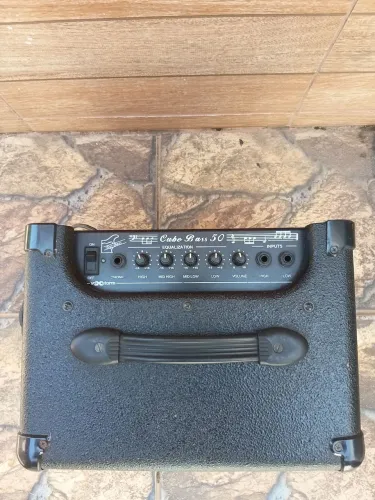 Cubo de contrabaixo