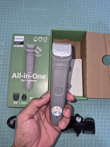 Aparador de Pelos Philips Multigroom MG3931/15 - Bivolt