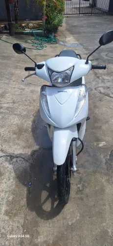 Honda Biz 125 completa no meu nome no ponto de cartorio