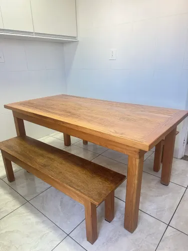 Mesa de madeira