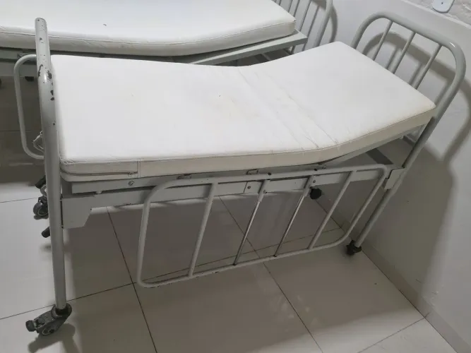 Cama Hospitalar Infantil - 3 unidades disponíveis