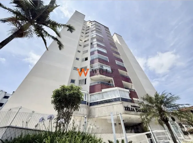 Apartamento a venda 3 dormitórios, 2 suítes, REFORMADO, semi mobiliado - Estreito, Florian
