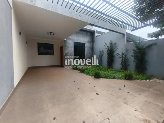 Sobrado à venda em Paiçandu, Centro, com 3 quartos, com 113 m²
