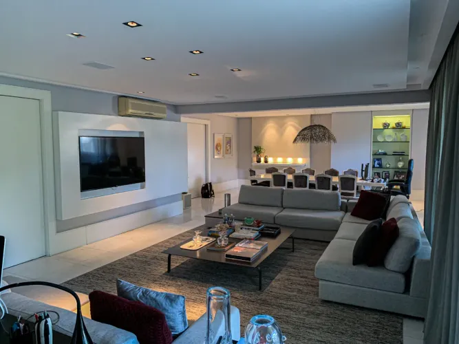 Apartamento para venda em Jardim Paineiras com 5 quartos, sendo 3 suítes, 292m²