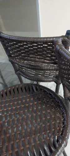 Banqueta alta em fibra sintética para balcão 
