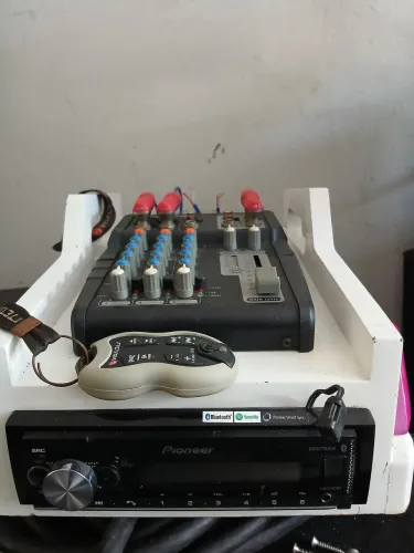 TOCA CD + MESA