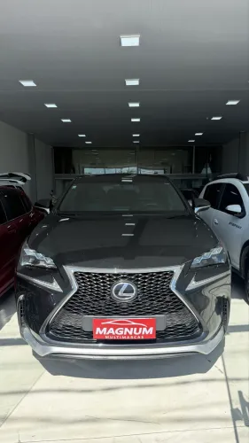 Lexus NX-200T F-sport 2.0 16V 238cv Aut. 2017
