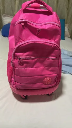 Mochila Barbie 100 reais *