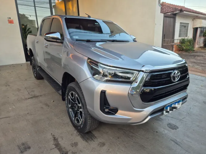 Toyota Hilux CD SRX 4X4 2.8 TDI 16V Diesel Aut. 2019