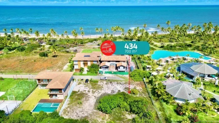 Excelente lote no Condomínio Praia Bella, 700 m², proximidades do mar, Infraestrutura Comp