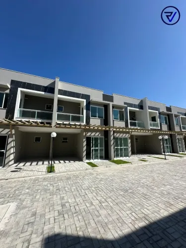 SUA CASA EM CONDOMÍNIO NO PACHECO