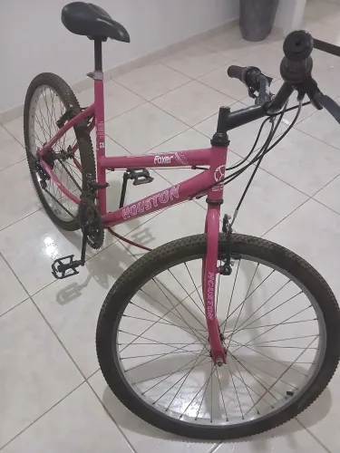 Bicicleta rosa aro 26