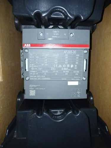 2 Contatores ABB AF265-30 | bobina Code-13 100-250V AC/DC | novo sem uso