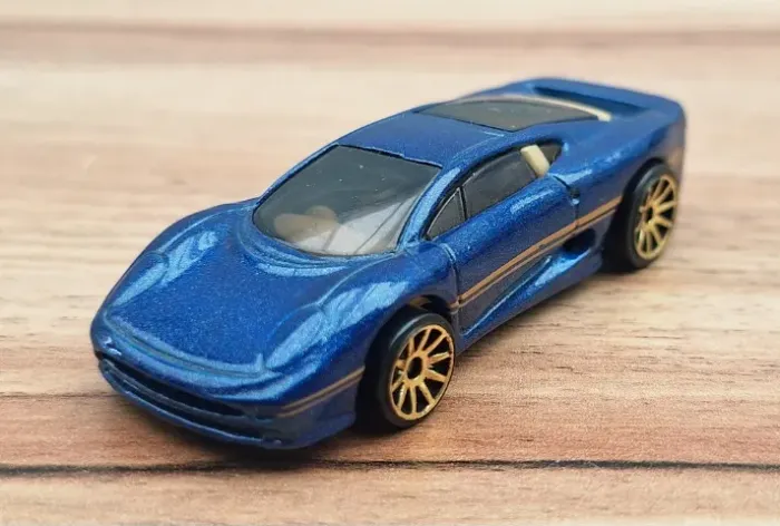 Hot Wheels Jaguar XJ220 - Exotics 5-Pack Series 2008 (Loose)